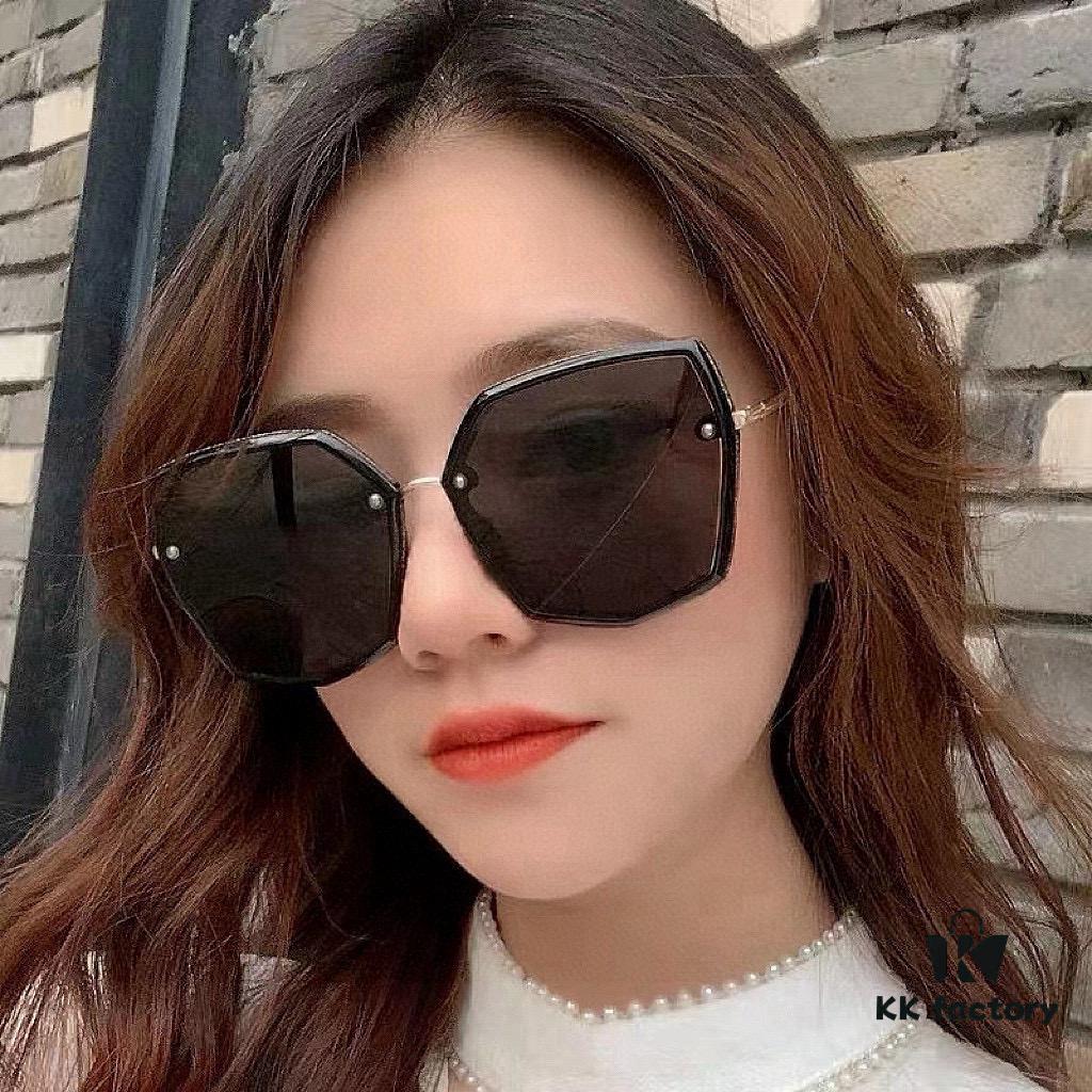 New CHANEL Sunglasses CH8128