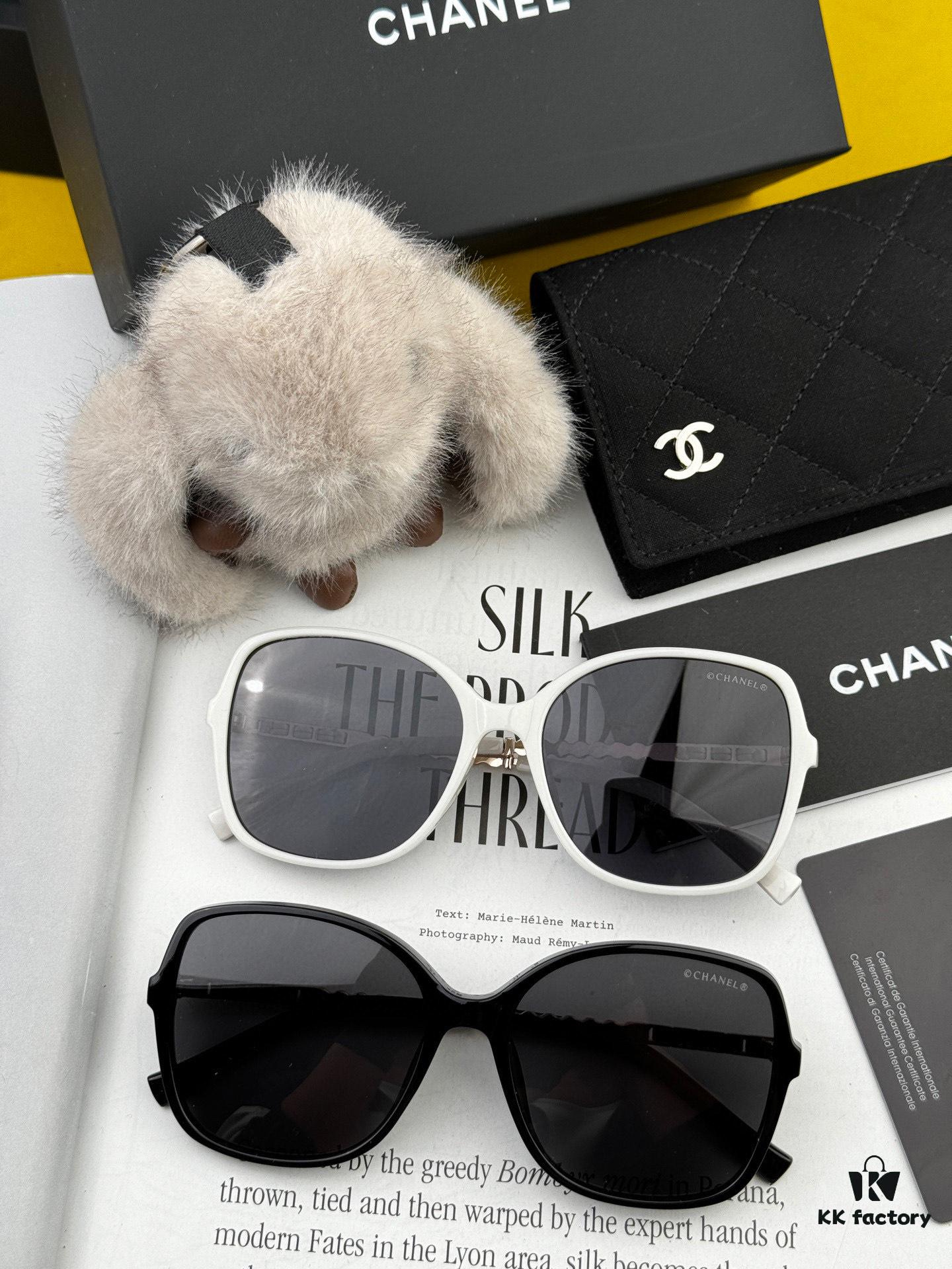6931f79d3a89a121ed548fb3 New CHANEL Pearl Sunglasses
