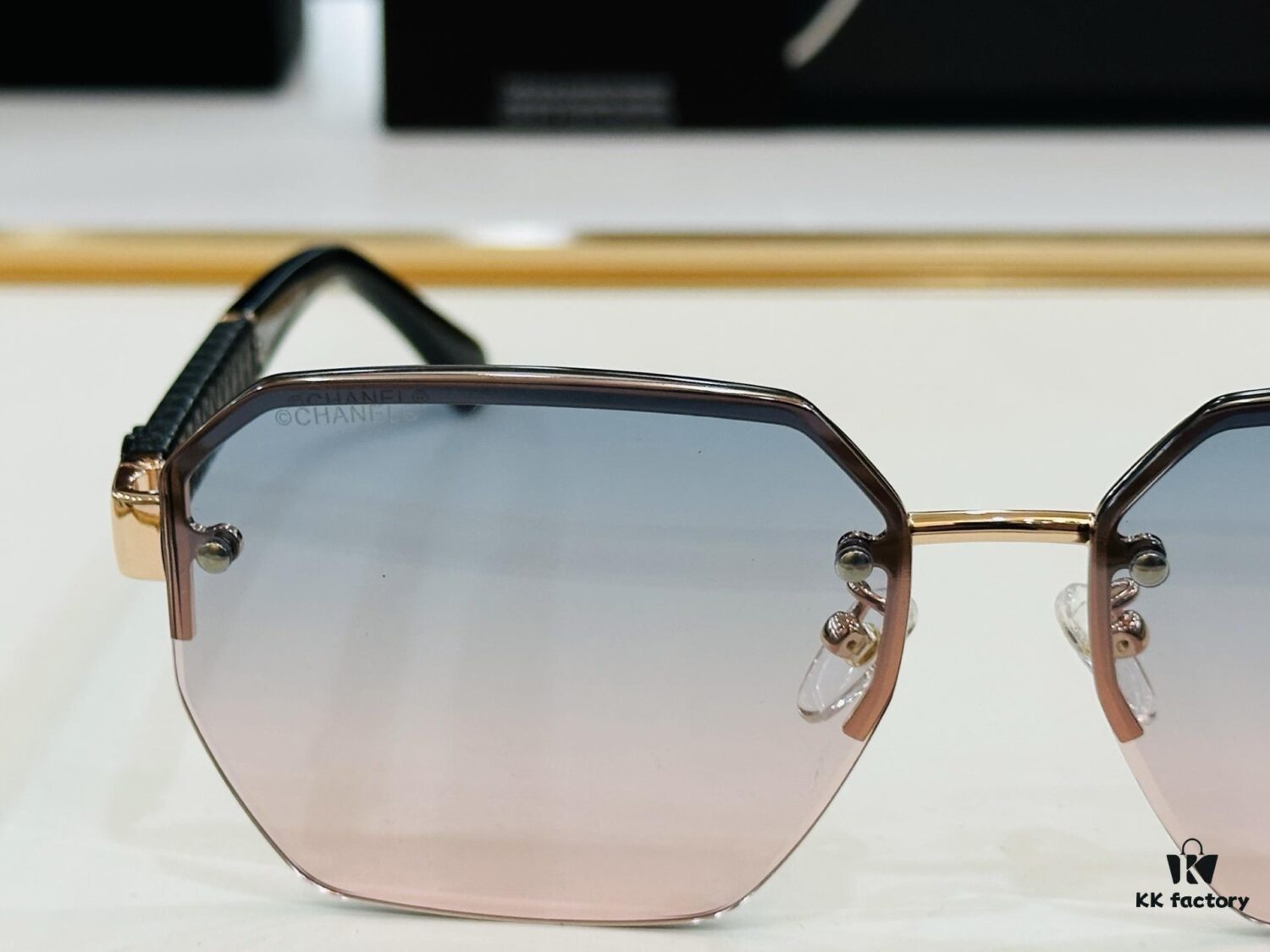 6931f7a03a89a121ed548fd6 CHANE*/Xiangjia MODEL: CH6060S Size: 63□17-145 Nail Art Heart J Sunglasses