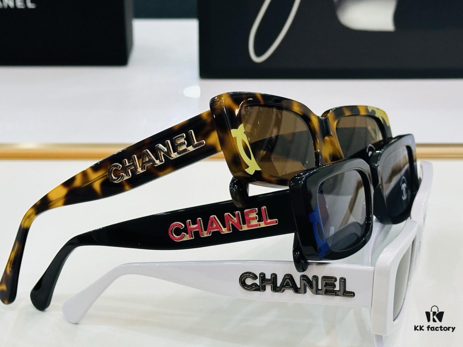6931f7a03a89a121ed548fde CHANEXIANGJIA Model 71473A Size 56-16-135 Sunglasses, Perfect Quality, Unique Design, Suitable for All Face Types