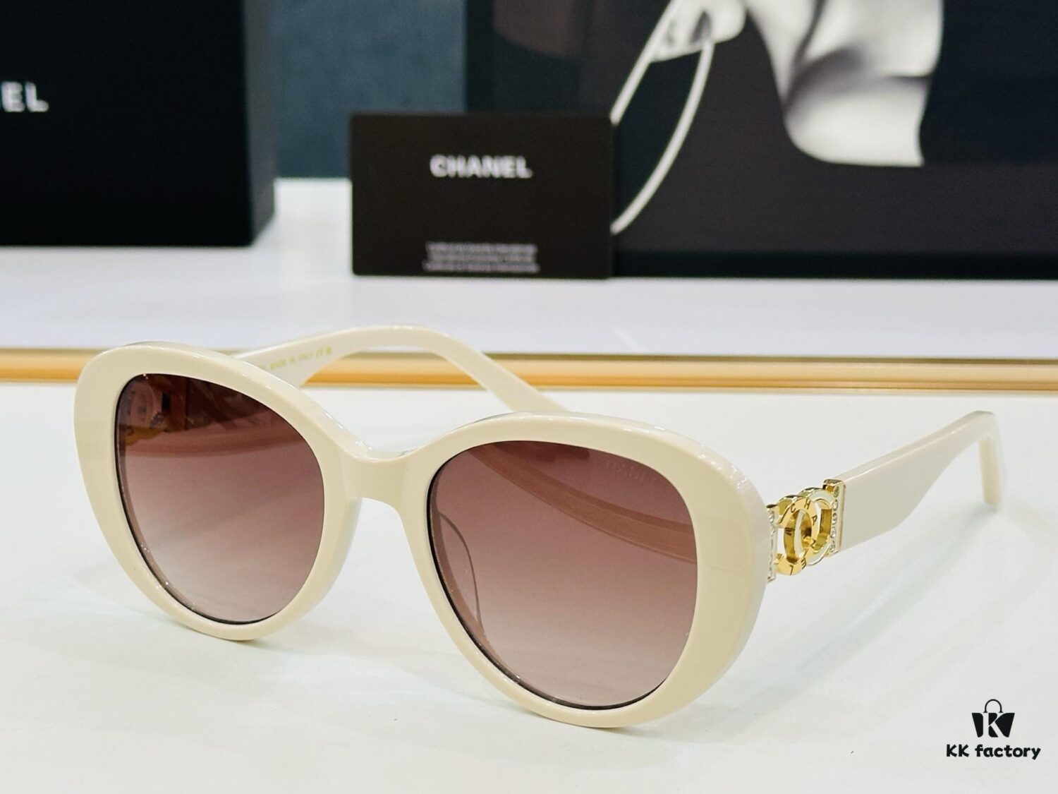 6931f7a23a89a121ed548fef CHANE*/Xiangjia MODEL:CH8051 Size: 51□21-145 Sunglasses