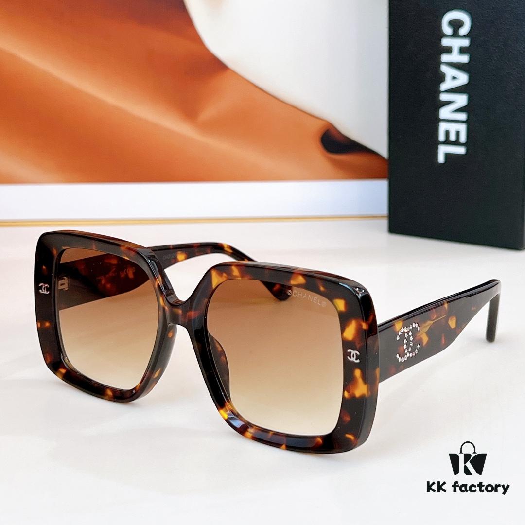 CHANEL 115 Sunglasses