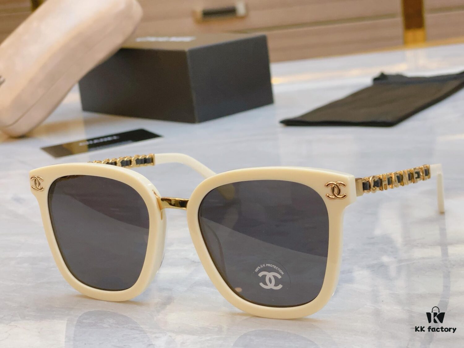 CHANE* Chanel New Model Sunglasses 🕶️🕶️, MODEL: CH8030, SIZE: 54-22-145