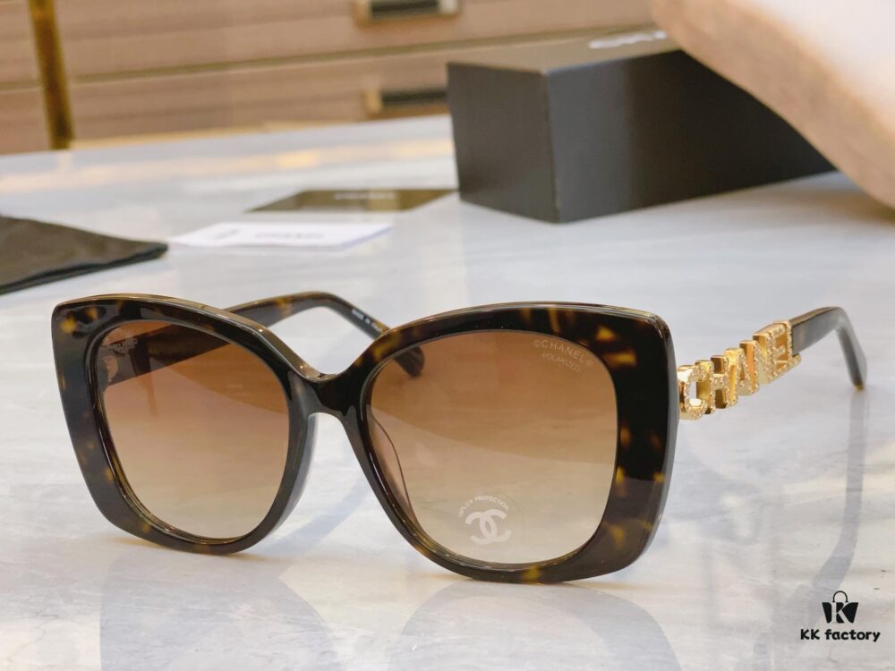 6931f7b83a89a121ed54912e CHANE* Chanel New Model Sunglasses 🕶️🕶️, MODEL: CH5422B, SIZE: 53□17-145