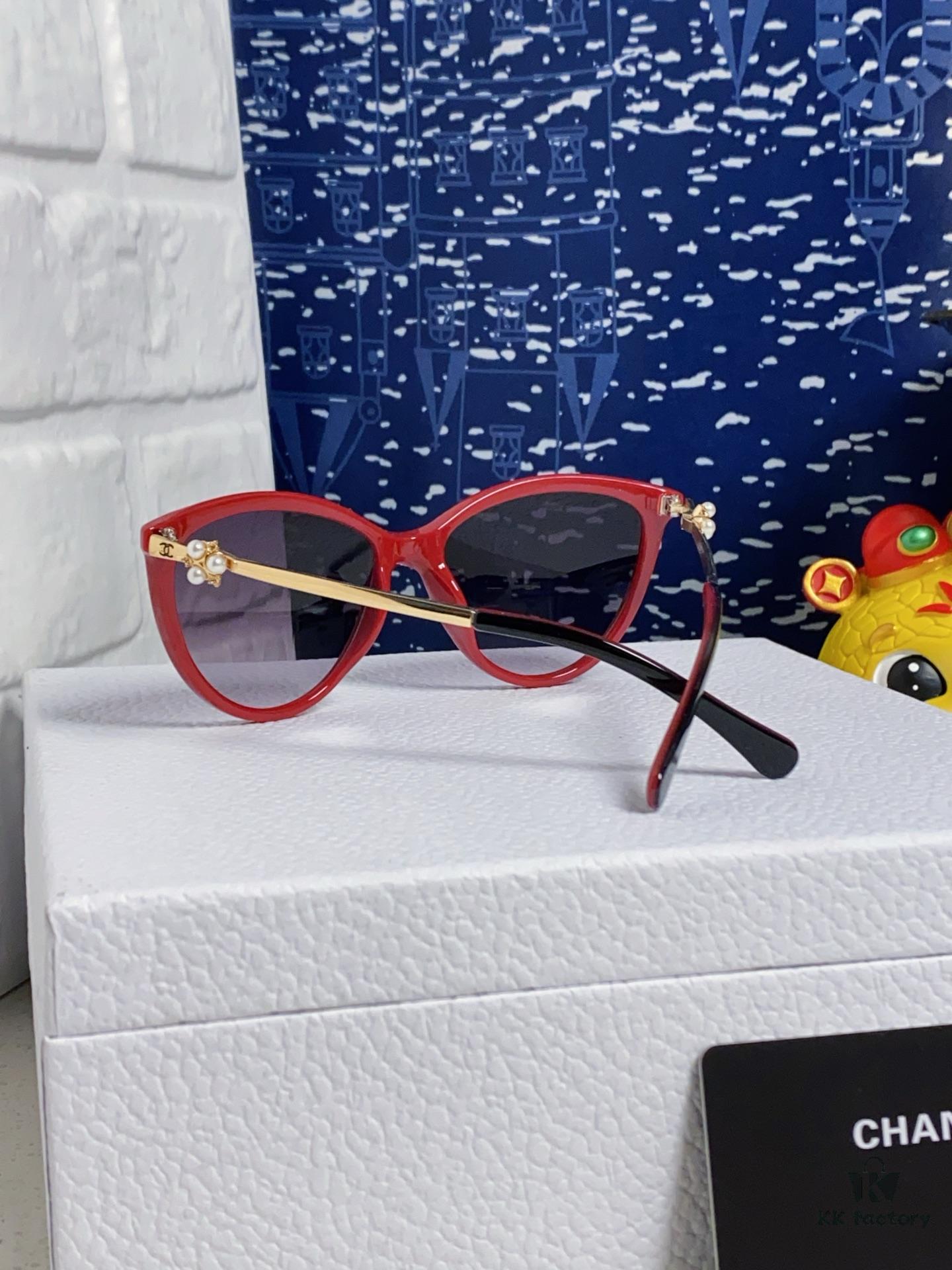 6931f7bf3a89a121ed54918a Chanel 2025 New Arrival Trendy Sunglasses Unisex High-Quality Frame Eyewear
