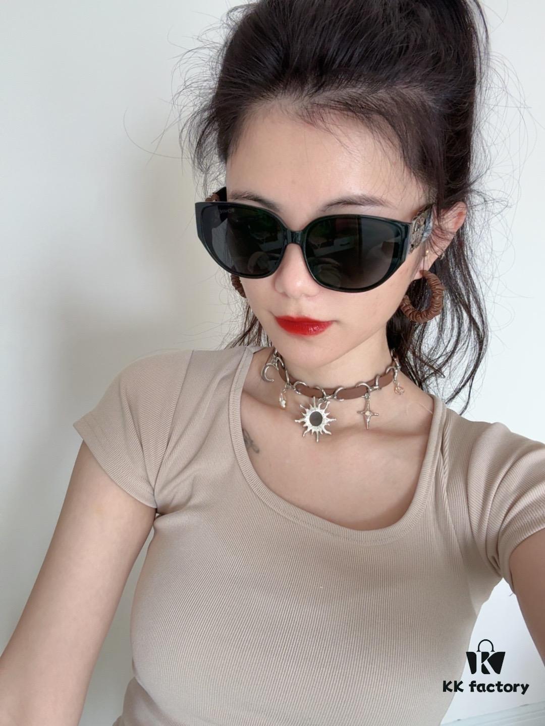 6931f7c53a89a121ed5491d9 Chanel Oversized Square Sunglasses, Classic Frame Design, Universal Fit, Polarized UV-Protective Lenses, Model: CH4620