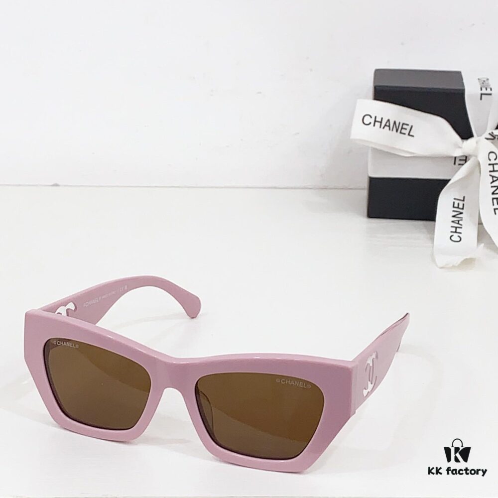 6931f7ca3a89a121ed549221 90 CHANE* MODEL: CH5527 SIZE: 53□17-145