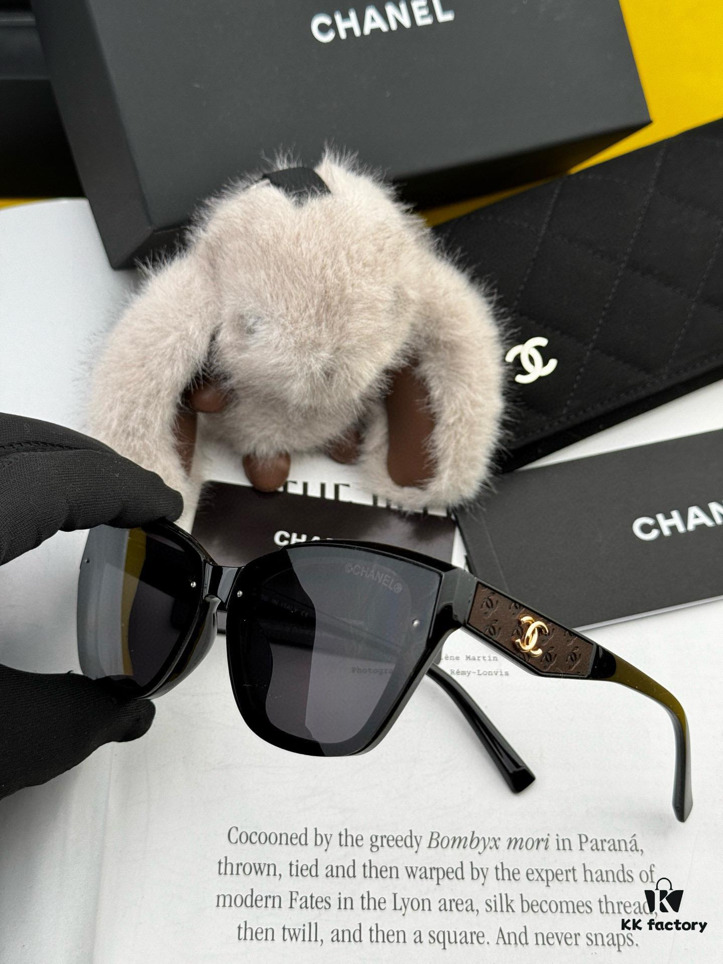 6931f7d03a89a121ed54927e Chanel Oversized Square Sunglasses Classic Square Frame Design, Flattering on All Face Shapes, Polarized UV-Protective Lenses, Ideal with Coats or Dresses