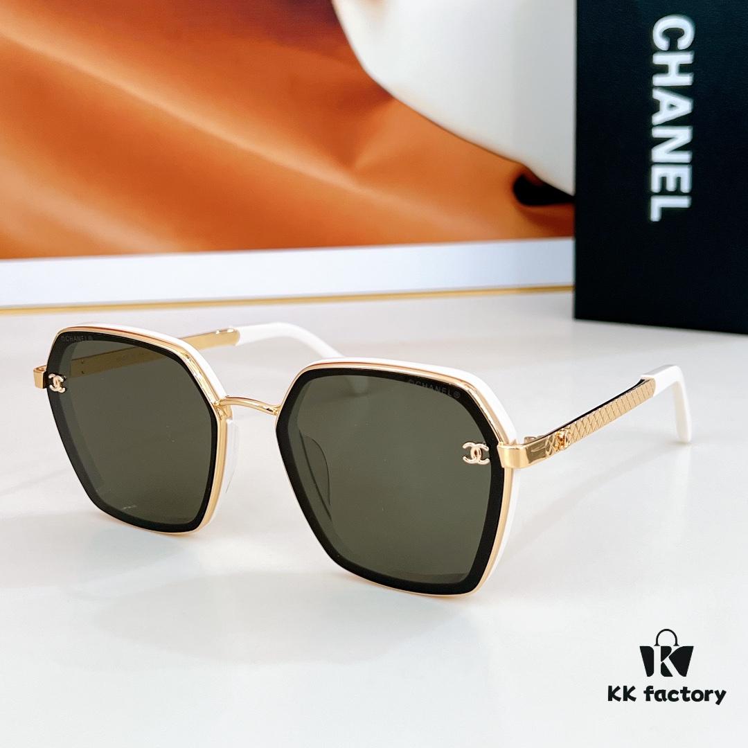 145 CHANEL Sunglasses