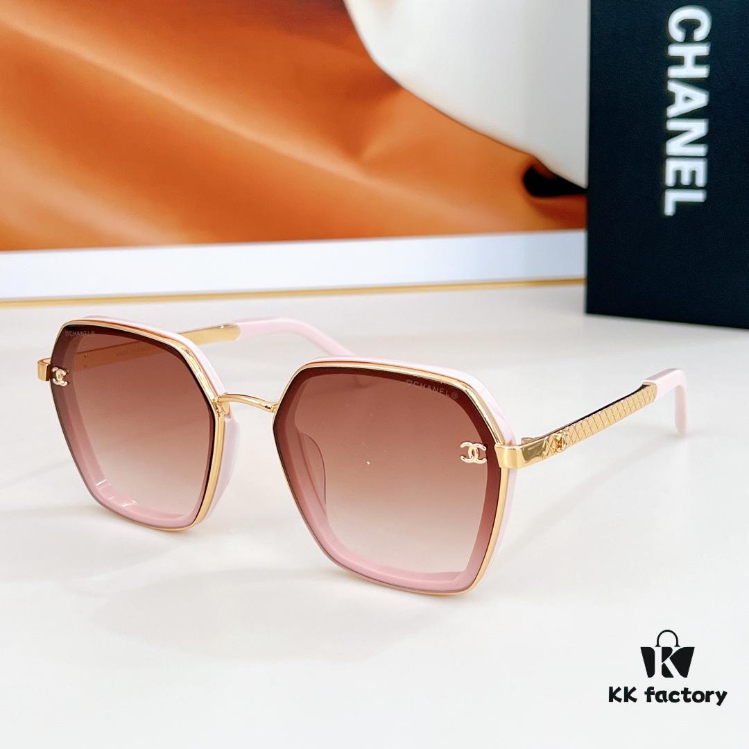 145 CHANEL Sunglasses