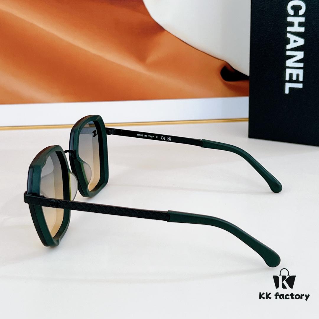 145 CHANEL Sunglasses