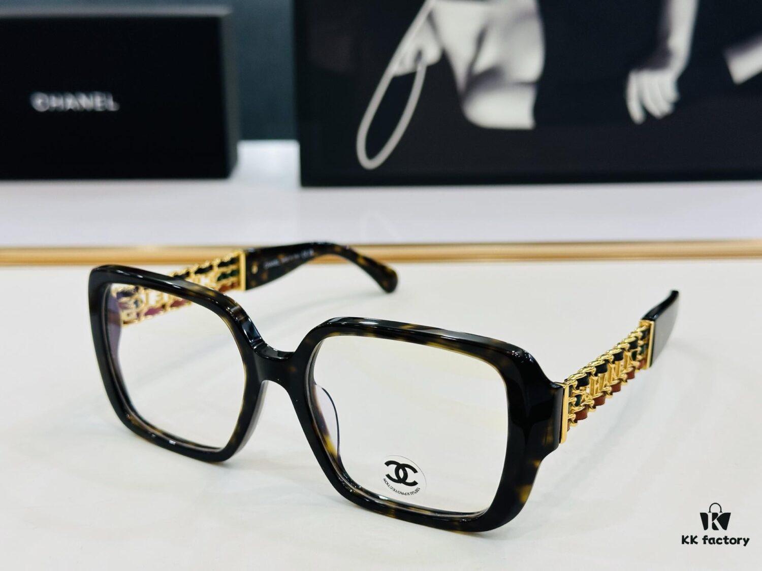 6931f7d93a89a121ed5492fb CHANEXIANGJIA Model: CH3486 High-Quality Sunglasses, Unique Design, Size 54-19-142, Suitable for All Face Shapes