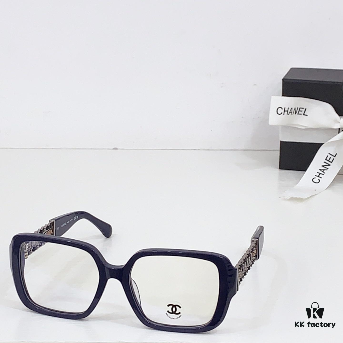 135 Chane Model 3486 Sunglasses