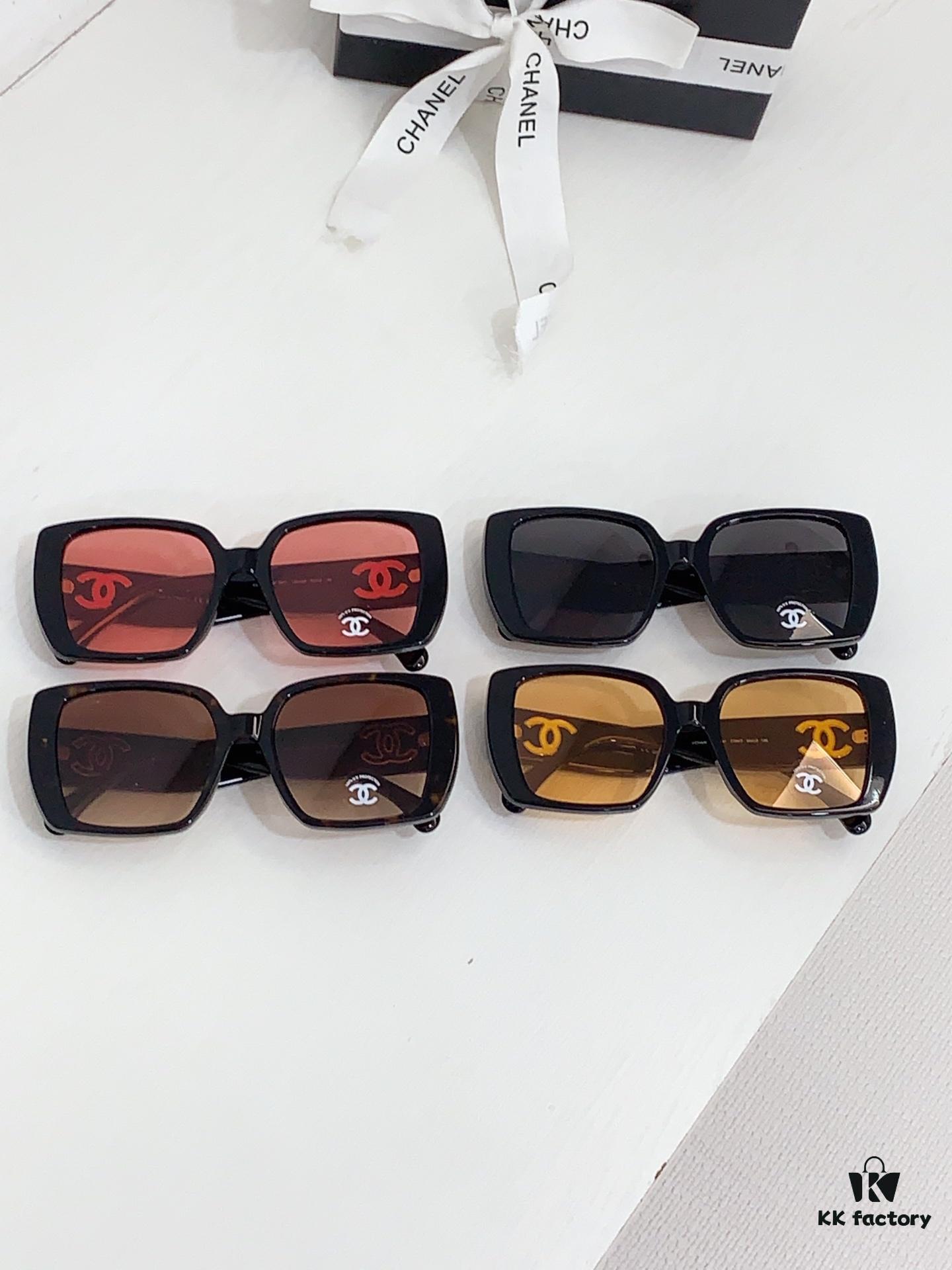 135 CHANEL MODEL: CH5541 SIZE: 54-18-145 Sunglasses