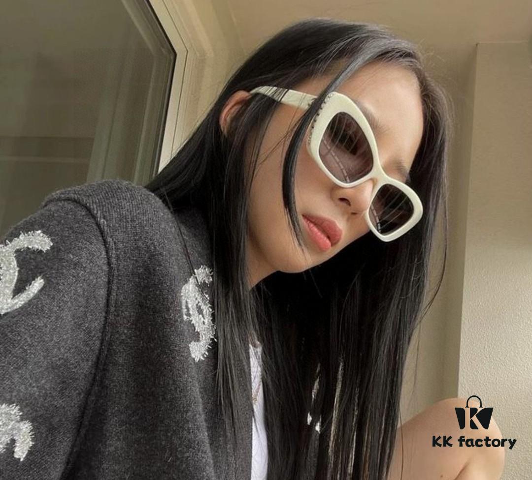 6931f7e43a89a121ed54939f Chanel Natural Light Pink Pearl Inlaid Frame Fashion Luxury Women's Square Sunglasses