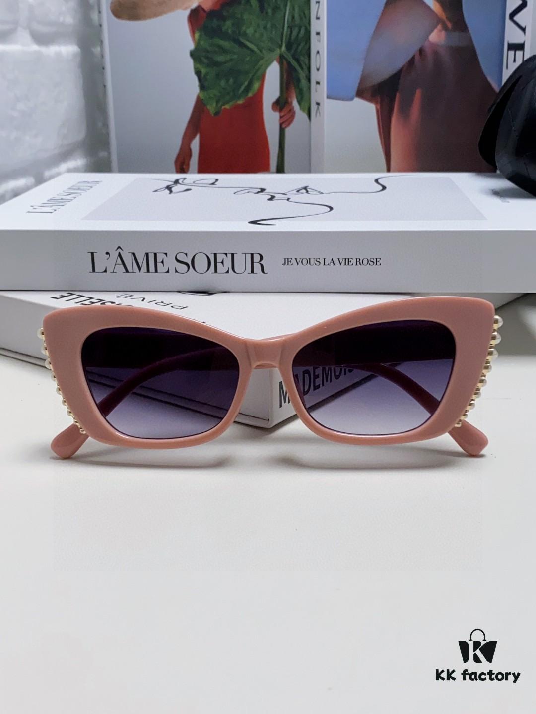 6931f7e63a89a121ed5493ba Chanel Natural Light Pink Pearl-Embellished Frame Trendy Fashion Women's Luxury Square Sunglasses
