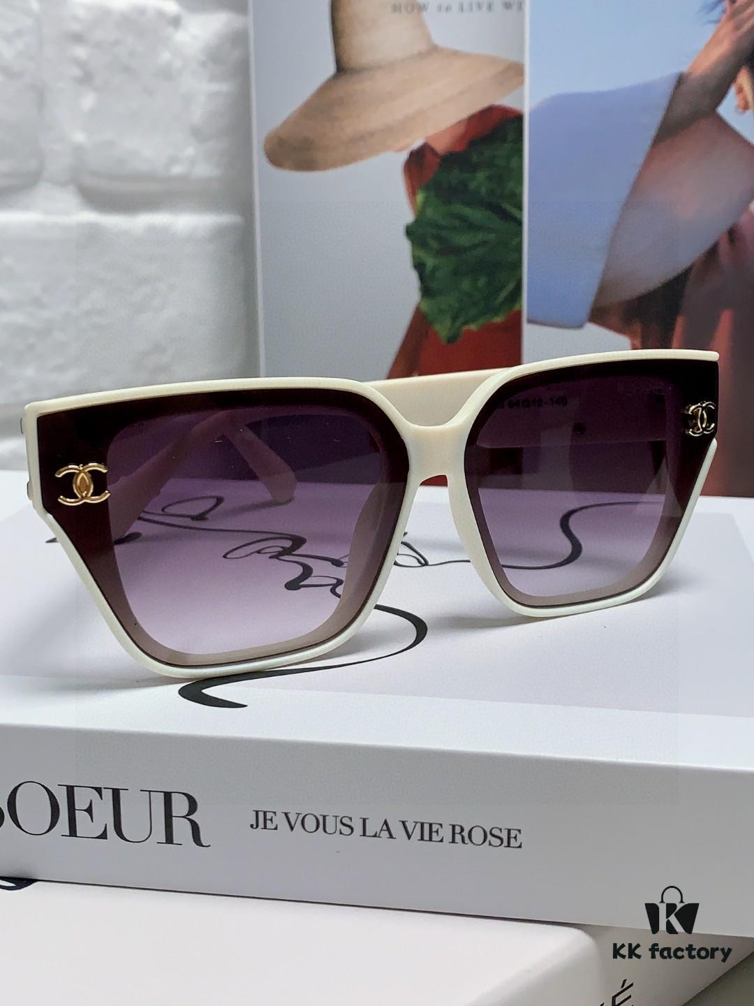 CHANEL 2025 Little Chanel Style HD Anti-Ultraviolet Sunglasses, Fashionable Women's Oversized Sunglasses, Celebrity-Inspired Korean Style Frame