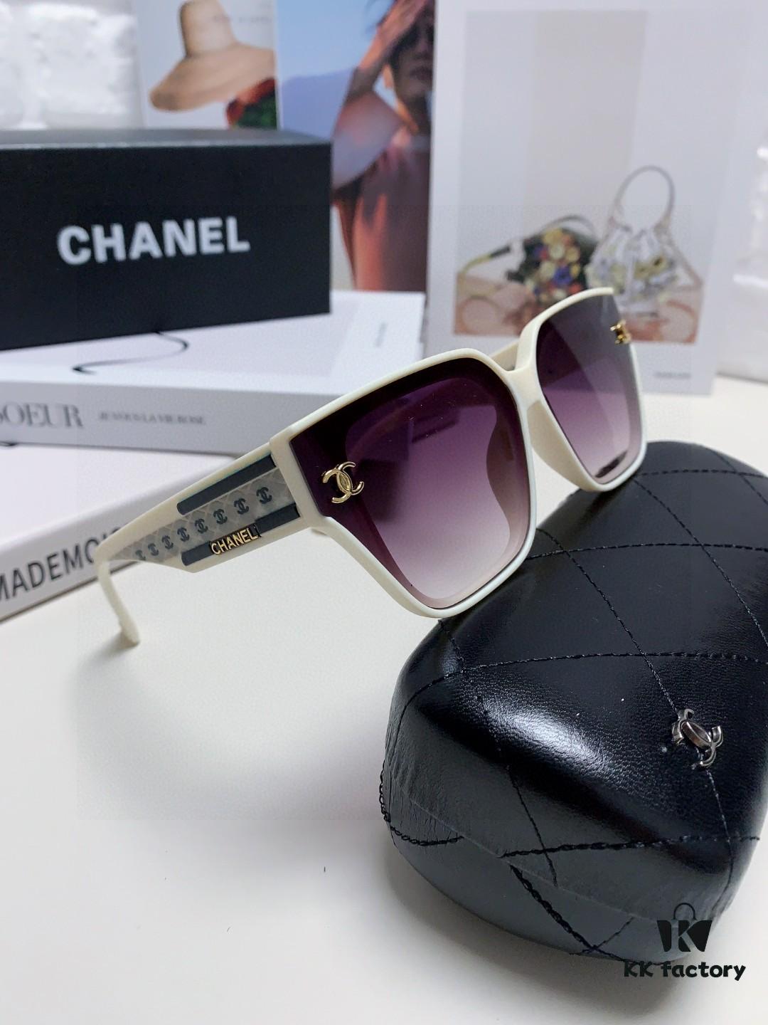 CHANEL 2025 Little Chanel Style HD Anti-Ultraviolet Sunglasses, Fashionable Women's Oversized Sunglasses, Celebrity-Inspired Korean Style Frame