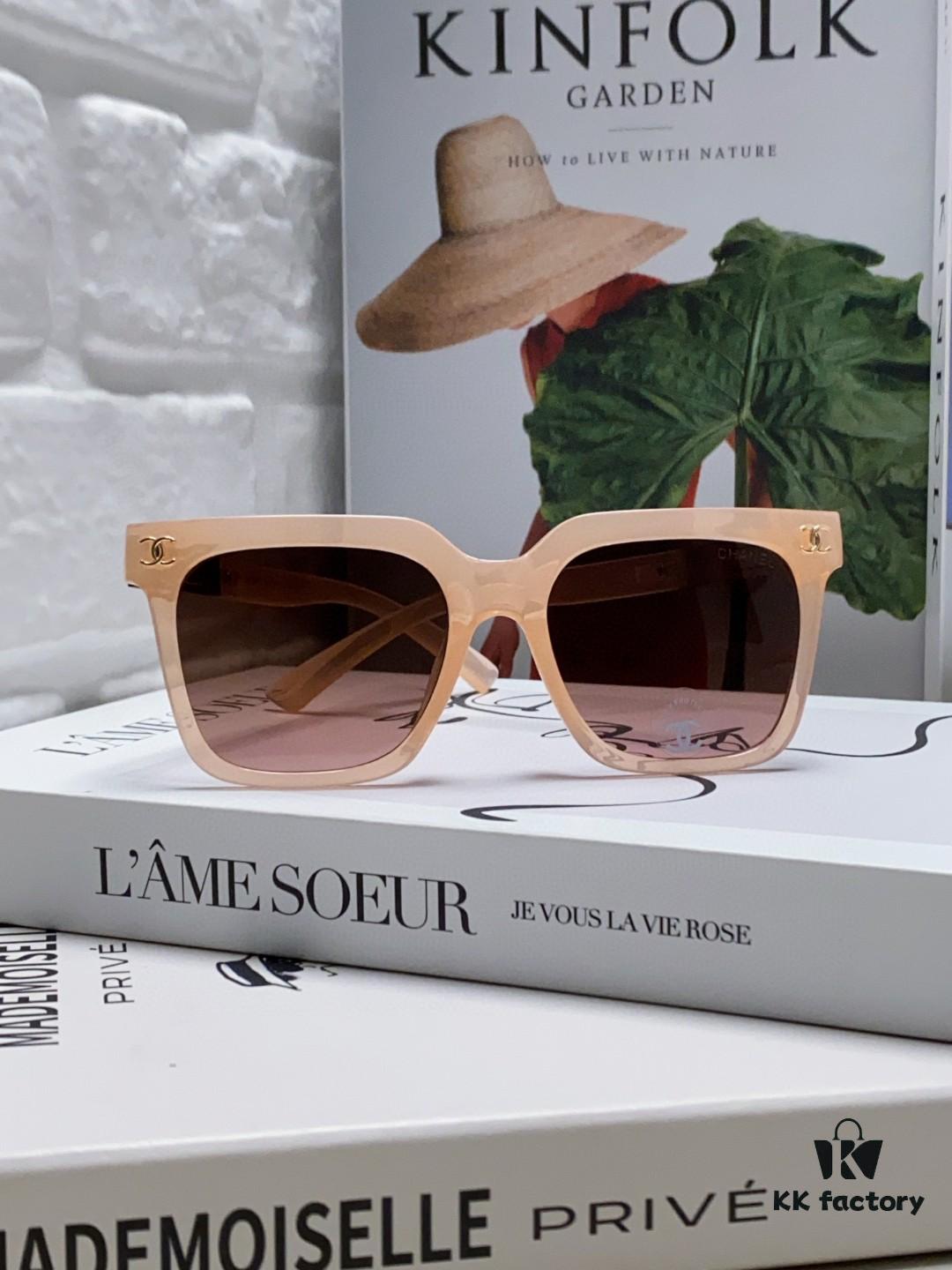 6931f7f43a89a121ed54948a Chanel 2025 New Hot-Selling Square Frame Women's Sunglasses