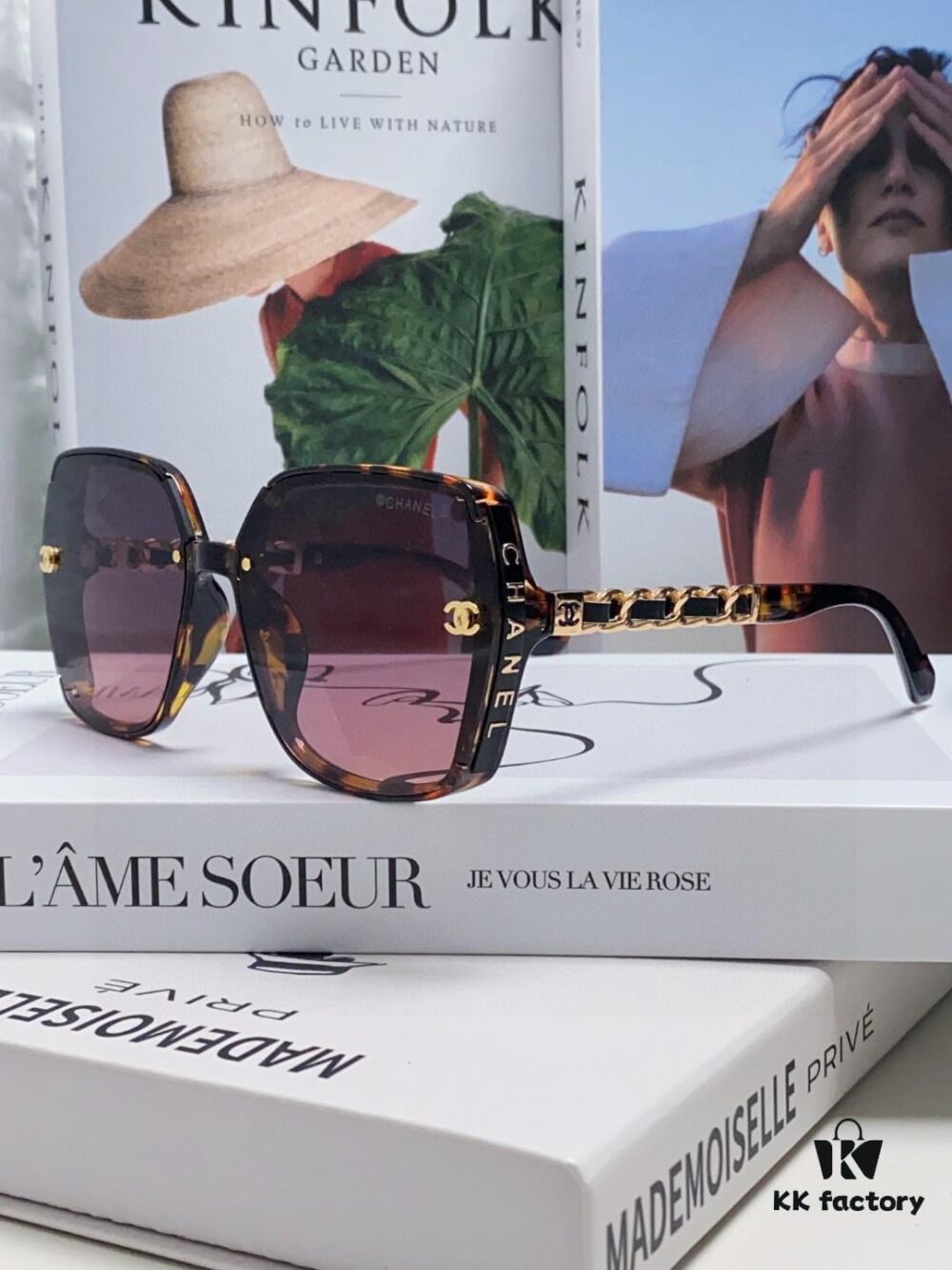 6931f7f53a89a121ed54949d Chanel New Arrival Sunglasses from Europe and the US, Popular Unisex Designer Shades, Trendy Style with Leather Chain, Suitable for Travel and Driving