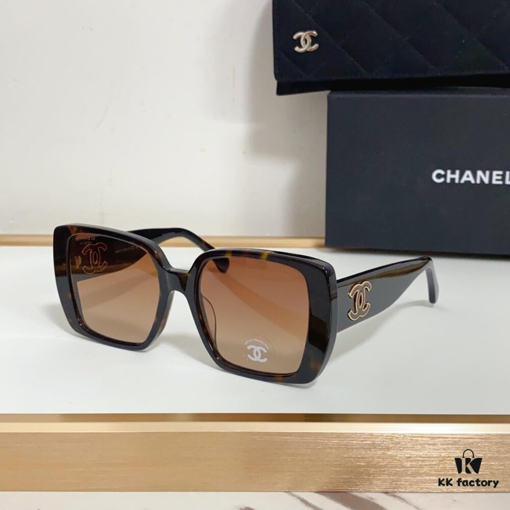 6931f7fb3a89a121ed5494e7 135 CHANEL MODEL: CH5541 SIZE: 54□18-145