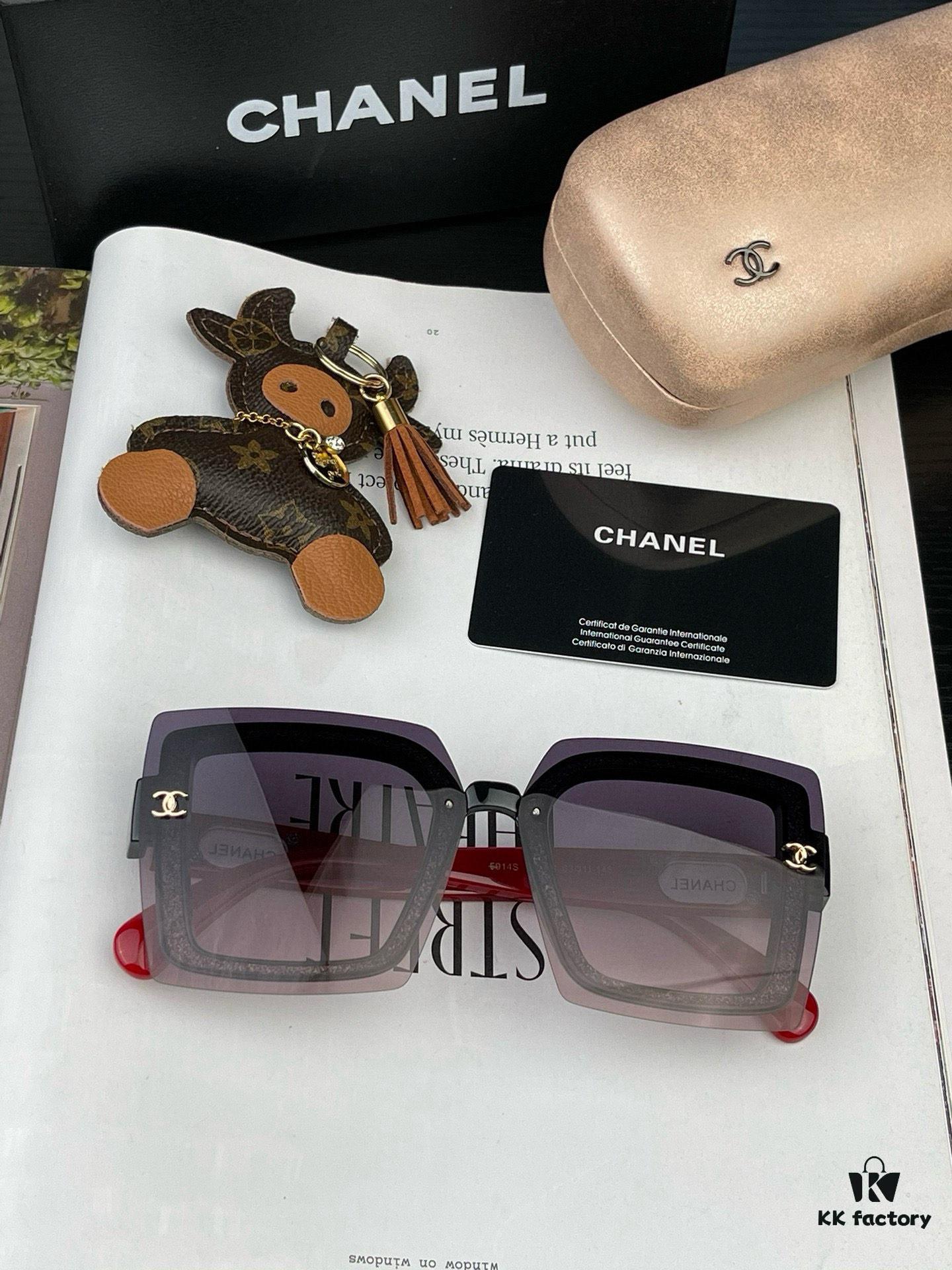 6931f8053a89a121ed54957b TR Polarized Series - Chanel Oversized Square Sunglasses, Model CH5911