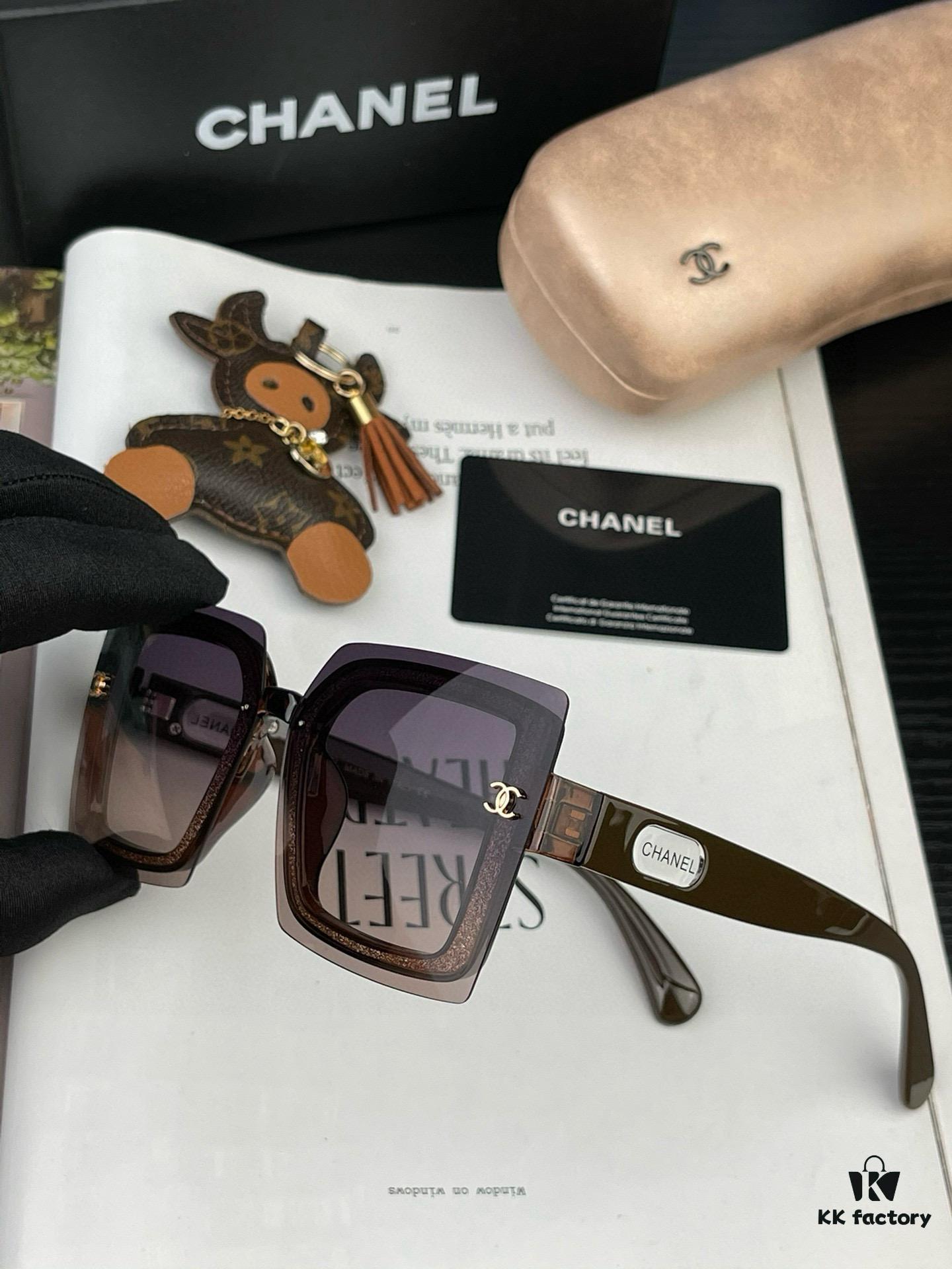 6931f8053a89a121ed54957c TR Polarized Series - Chanel Oversized Square Sunglasses, Model CH5911
