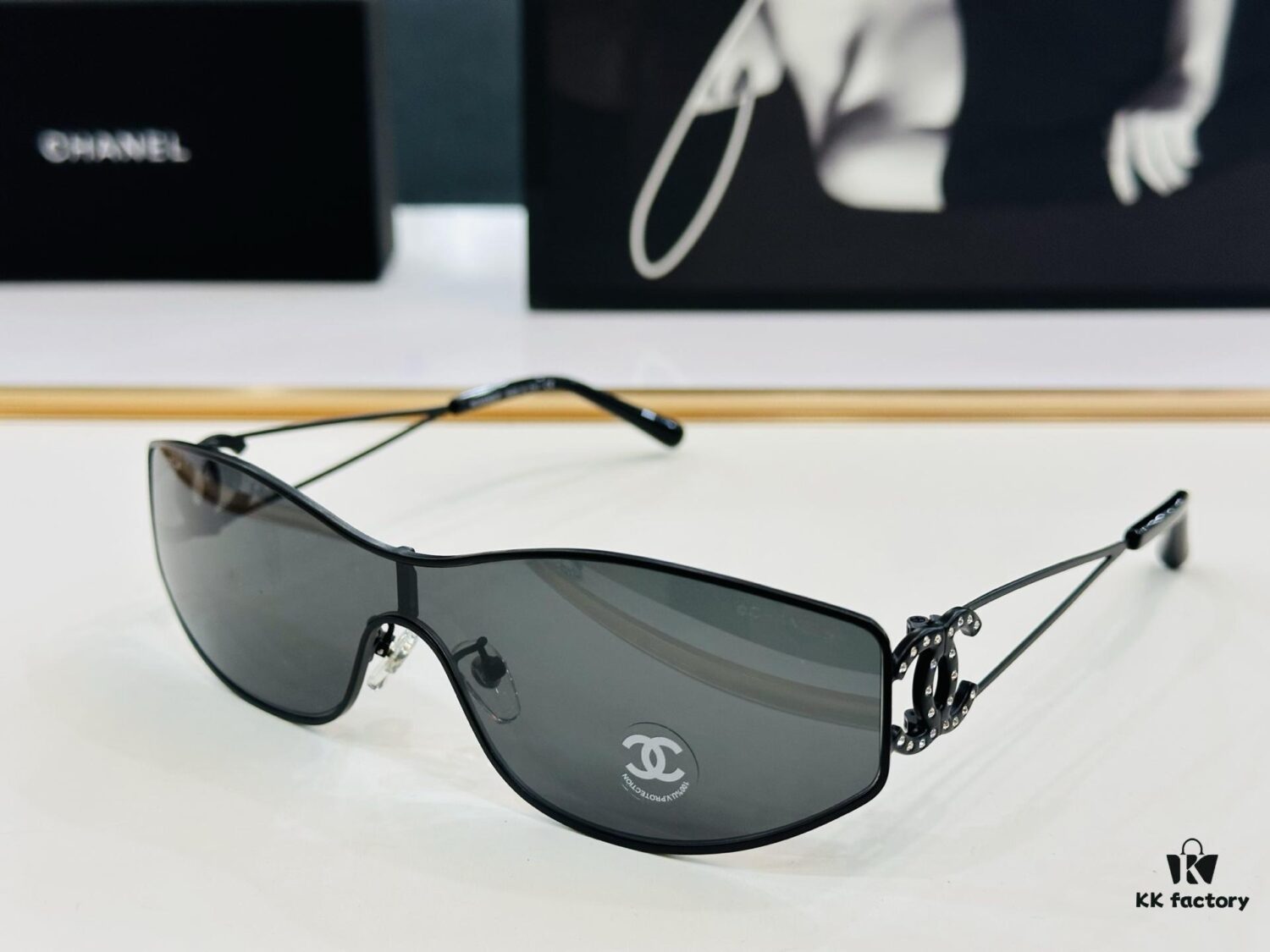 6931f80d3a89a121ed5495f0 CHANE*/Xiangjia MODEL: CH4073-B Size: 138□1-140 Fashion Sunglasses
