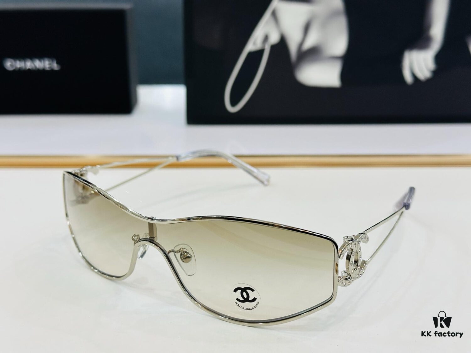 6931f80d3a89a121ed5495f1 CHANE*/Xiangjia MODEL: CH4073-B Size: 138□1-140 Fashion Sunglasses