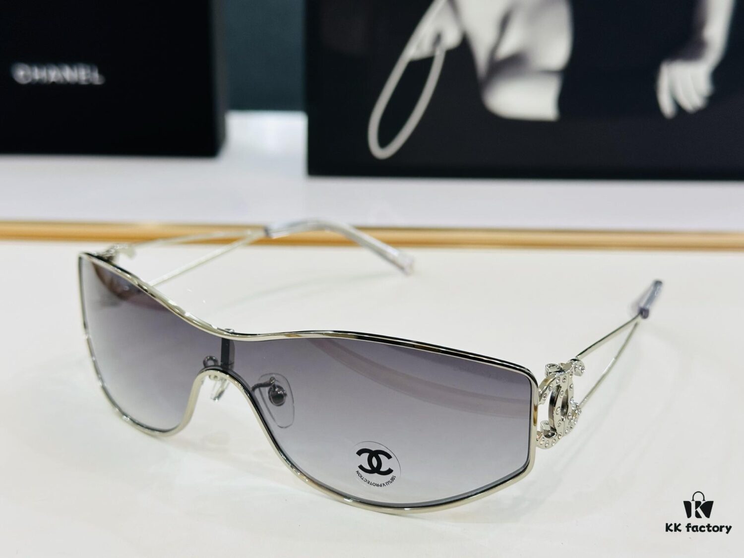 6931f80d3a89a121ed5495f4 CHANE*/Xiangjia MODEL: CH4073-B Size: 138□1-140 Fashion Sunglasses