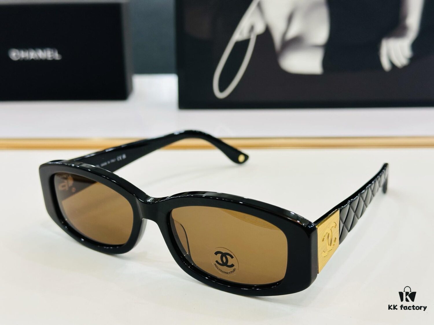 6931f80d3a89a121ed5495fa CHANE C74573S Sunglasses Size: 52□18-145 Trendy High-Quality Fashion Shades