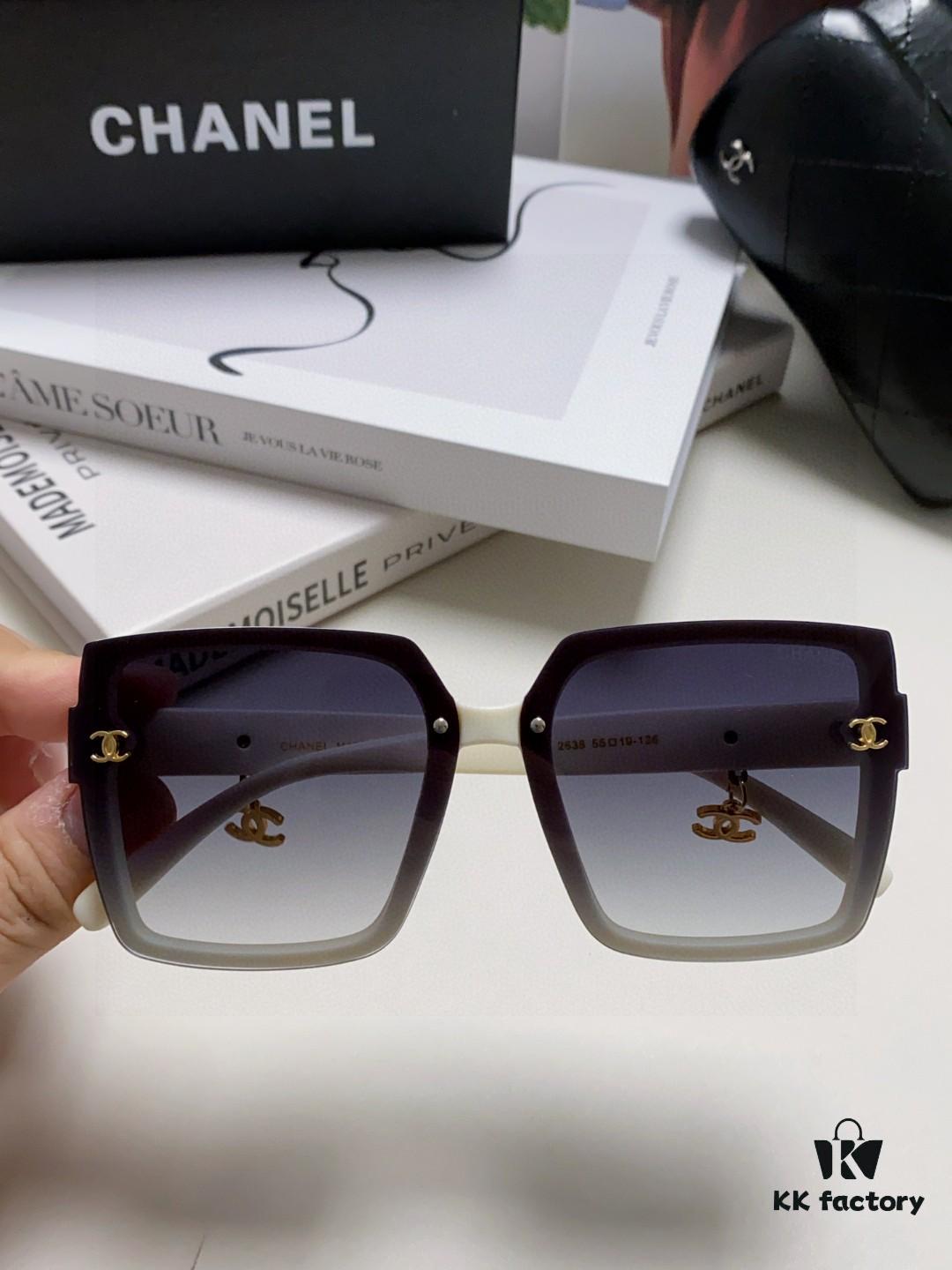6931f8173a89a121ed54968a Chanel 2025 New Arrival Fashion Sunglasses, Stylish Oversized Gradient Lenses, Face-Framing UV Protection Shades with Umbrella Pendant, Classic Little Luxury Chic