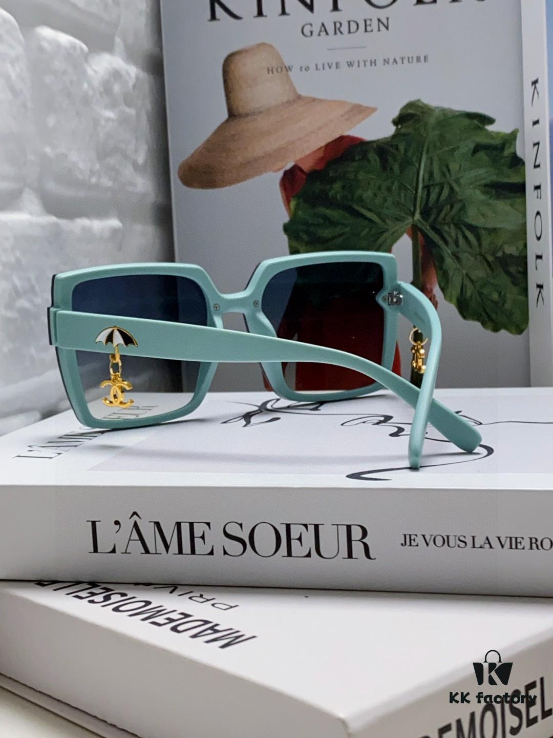 6931f8193a89a121ed54969d Chanel 2025 New Arrival Fashion Sunglasses, Oversized Gradient Lenses for Slimming Effect, UV Protection, Elegant Style with Umbrella Pendant