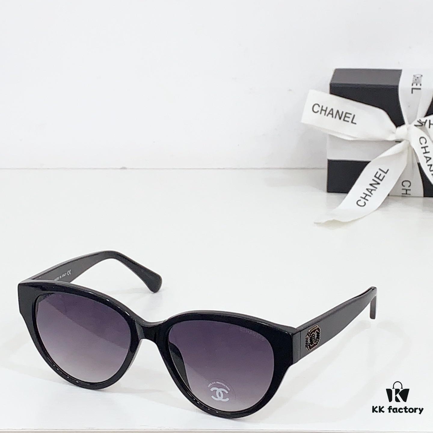 6931f81e3a89a121ed5496ec CHANEL Heart-Shaped Sunglasses Style CH5477, Size 56-18-140