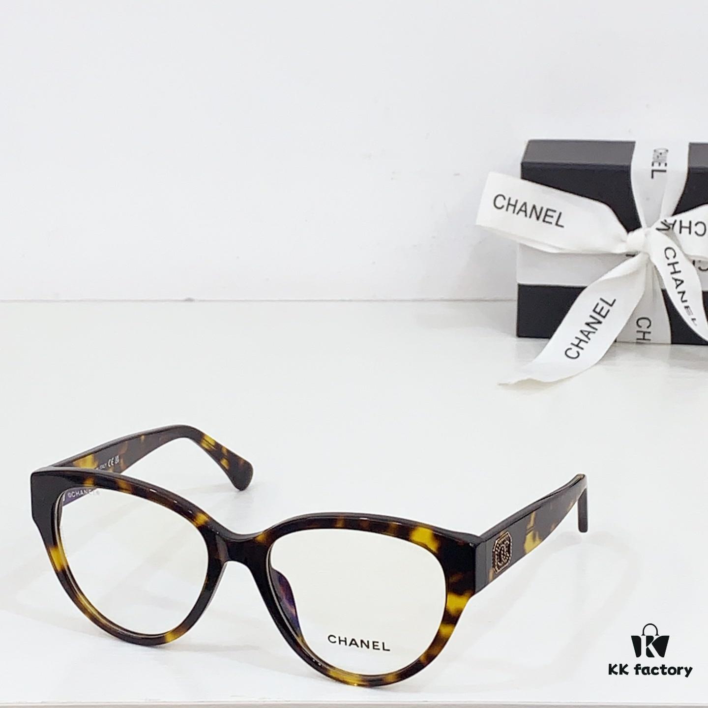 6931f81e3a89a121ed5496f0 CHANEL Heart-Shaped Sunglasses Style CH5477, Size 56-18-140