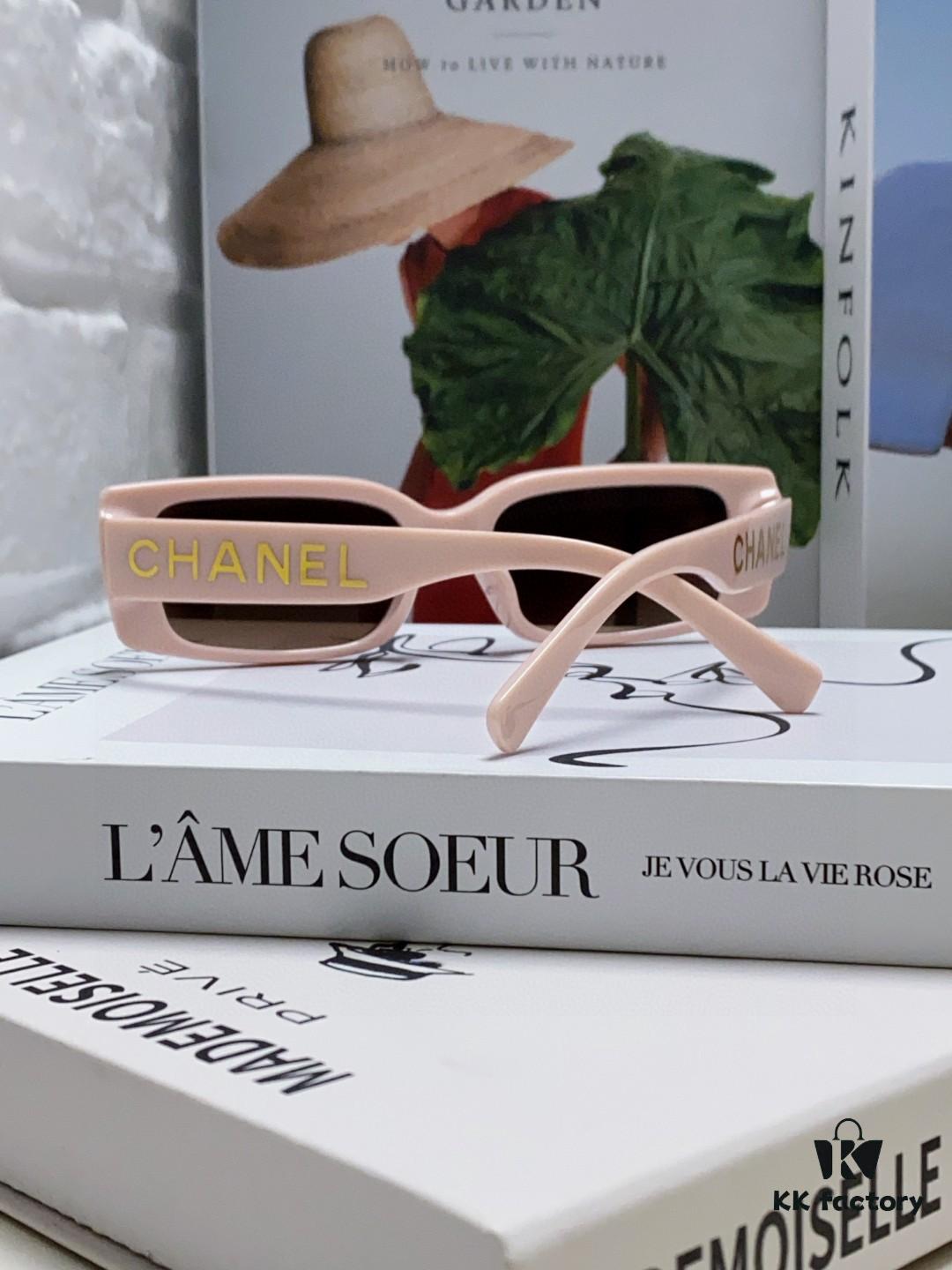 6931f8273a89a121ed54976b Chanel 2025 Summer New Arrival Recommended on Xiaohongshu, Large Double C Logo Sunglasses