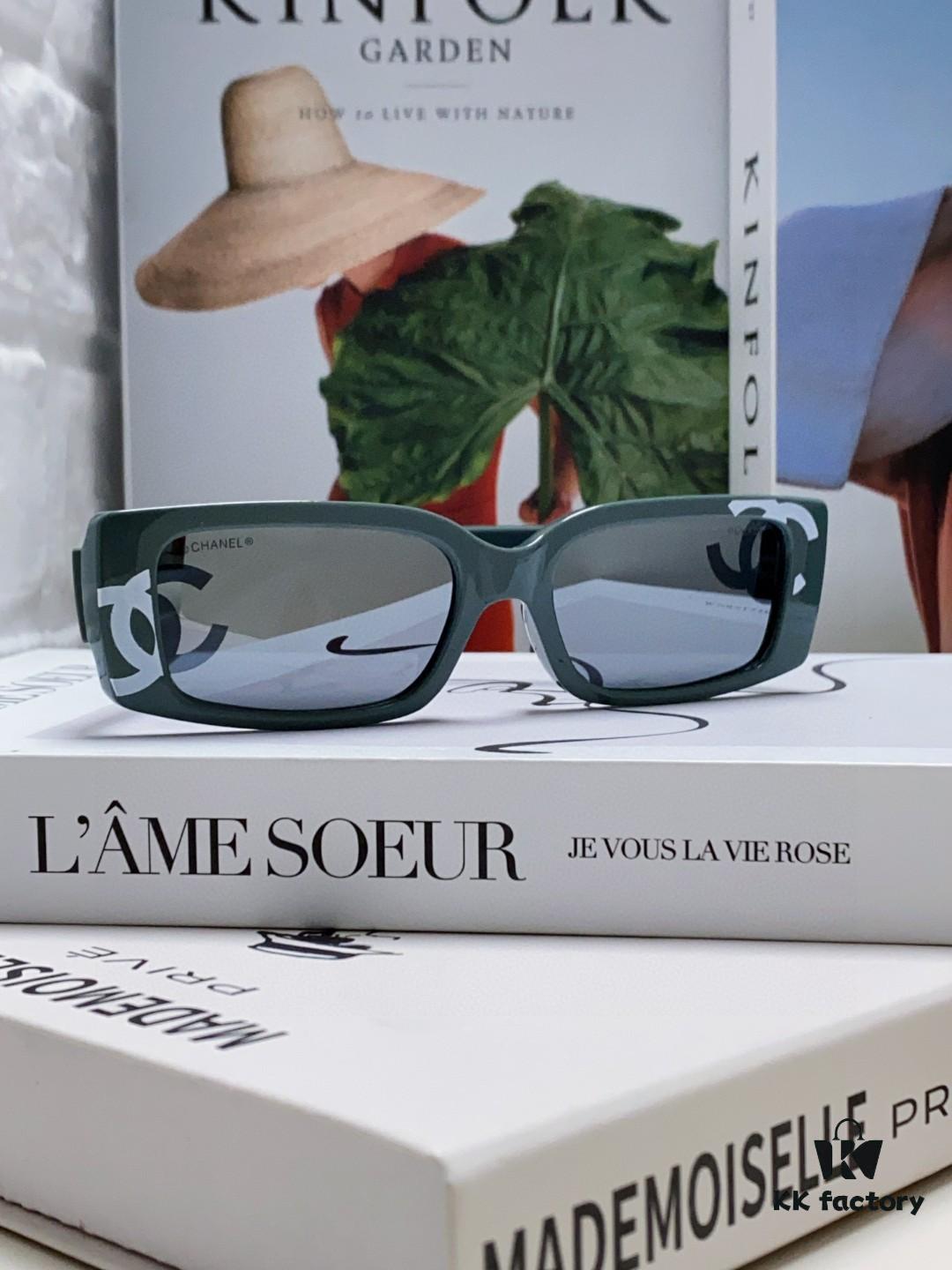 6931f8283a89a121ed549774 Chanel 2025 Summer New Arrival Popular on Xiaohongshu CC Large Logo Sunglasses