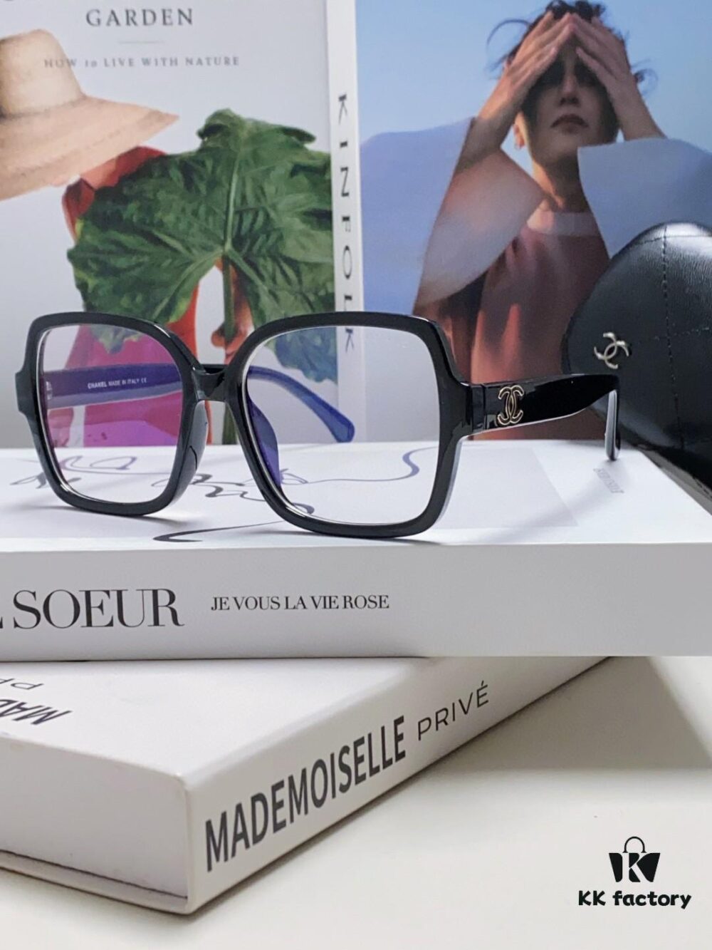 6931f82f3a89a121ed5497db Chanel Small Logo Eyeglass Frame, Panda Color, Suitable for Prescription Lenses, Stylish and Face-Framing