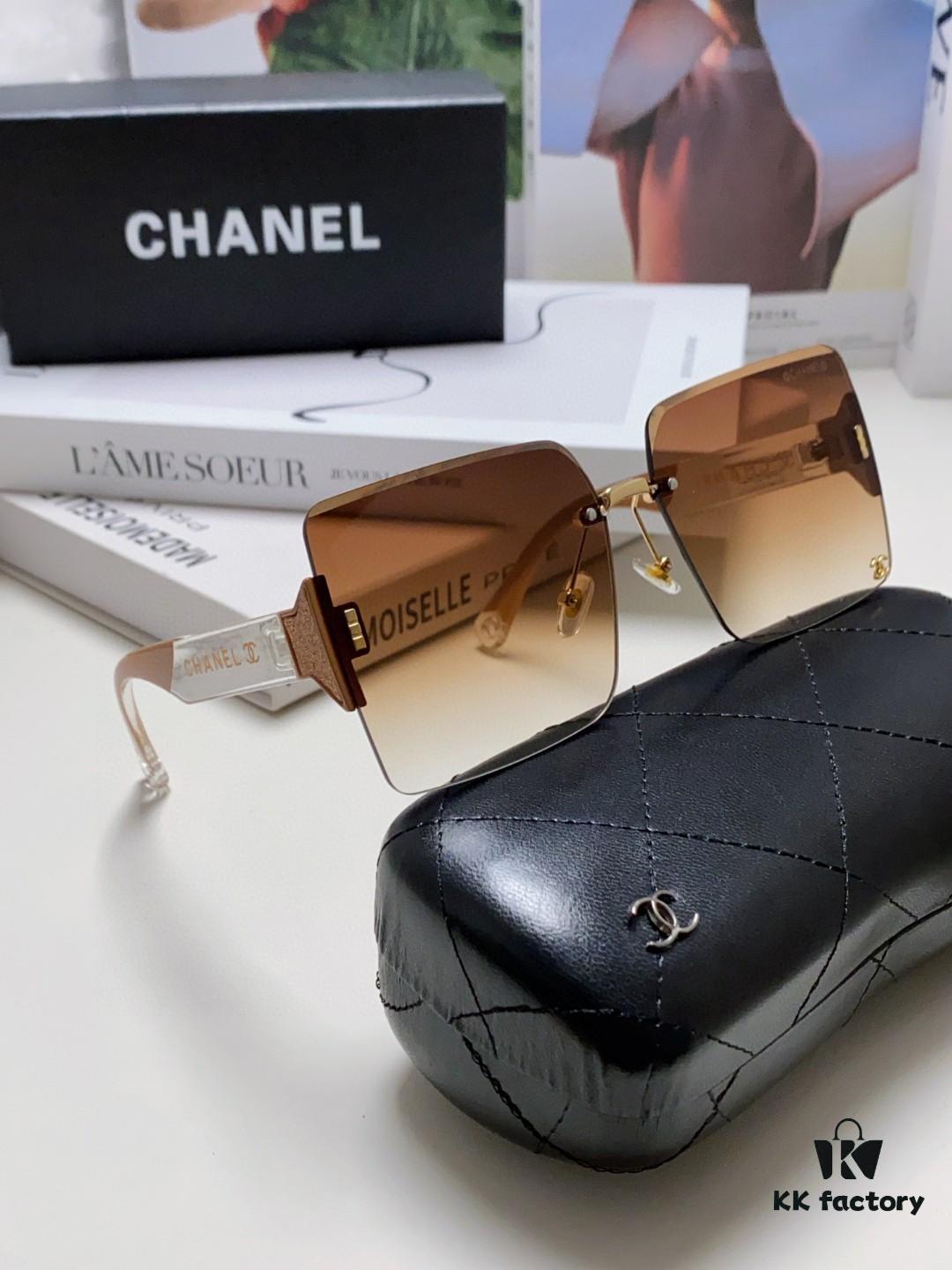 6931f83a3a89a121ed54987b Chanel 2025 Fashion New Large Frame Double C Letter Wide Temple Sunglasses for Women, Versatile UV Protection Eyewear