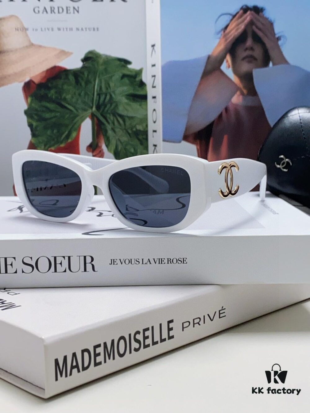 6931f8473a89a121ed54992a Chanel 2025 New Arrival ⭐ Xiaohongshu Popular Bestseller Double CH Interlocking Logo Sunglasses for Women, Premium Style