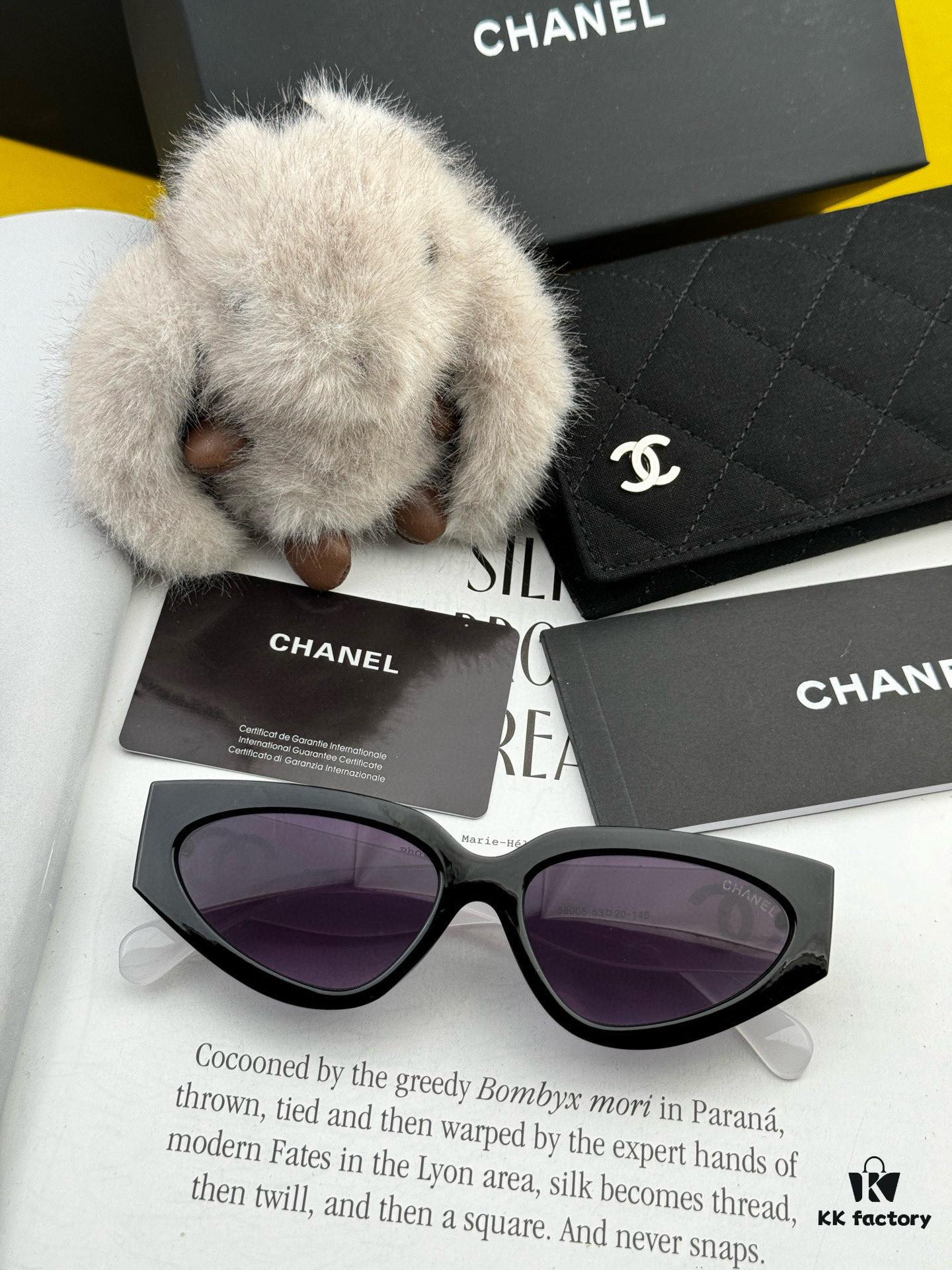 6931f84c3a89a121ed549976 Chanel Sunglasses Classic Small Frame Design UV Protection Model CH55800