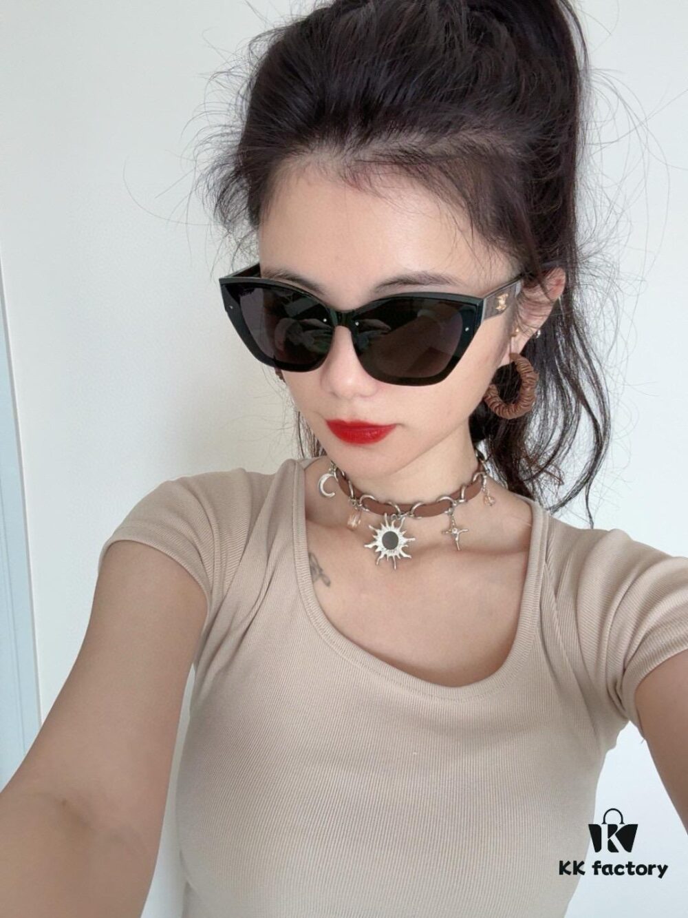 6931f8523a89a121ed5499ce Chanel Oversized Square Sunglasses, Classic Square Frame Design, Universal Fit for All Face Shapes, Stylish with Coats or Dresses, Polarized Lenses for UV Protection, Model: CH0311