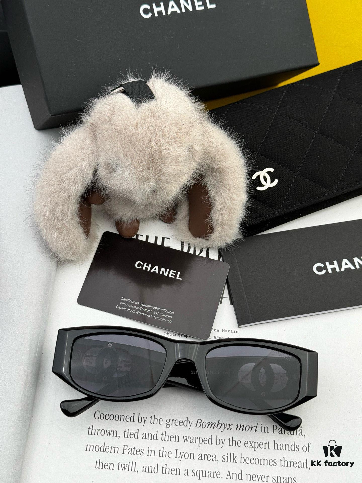 6931f8533a89a121ed5499d9 Chanel Oversized Square Sunglasses Classic Frame Design, Universal Fit for All Face Shapes, Polarized UV-Protective Lenses, Suitable with Coats or Dresses, Stylish and Elegant - Model: CH9231