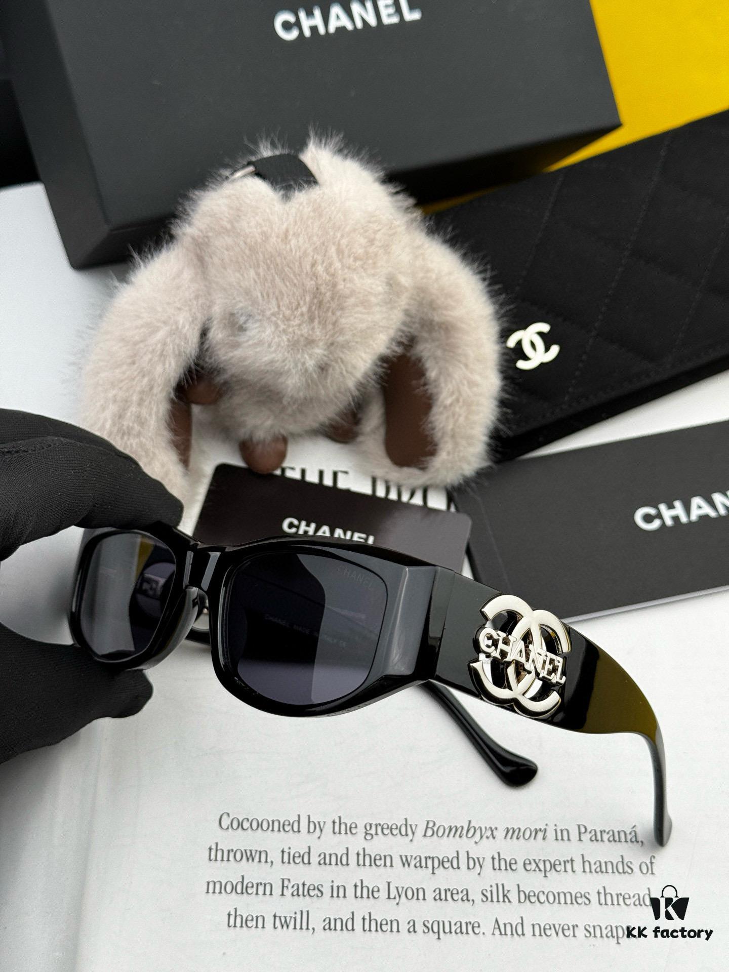 6931f8533a89a121ed5499db Chanel Oversized Square Sunglasses Classic Frame Design, Universal Fit for All Face Shapes, Polarized UV-Protective Lenses, Suitable with Coats or Dresses, Stylish and Elegant - Model: CH9231