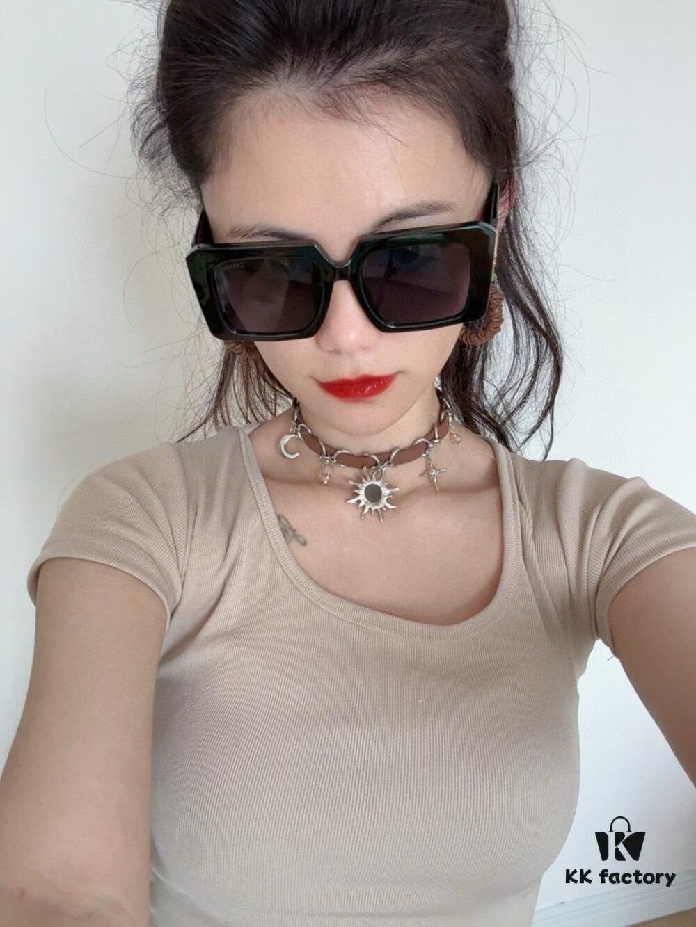 6931f8533a89a121ed5499e0 Chanel Oversized Square Sunglasses, Classic Square Frame Design, Flattering on All Face Shapes, Perfect with Coats or Dresses, Polarized UV-Protective Lenses, Model: CH5232