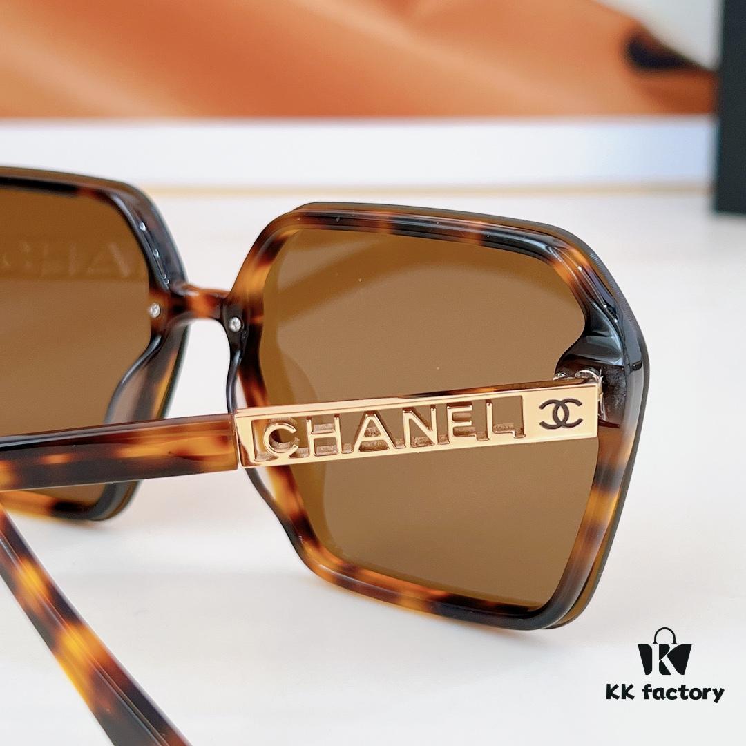125 CHANE* MODEL: 5539-S SIZE: 61□16-140 Sunglasses