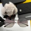 6931f8603a89a121ed549a91 New CHANEL Chanel Sunglasses with Square Frame and Classic Pearl Accents