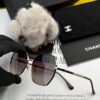 6931f8603a89a121ed549a94 New CHANEL Chanel Sunglasses with Square Frame and Classic Pearl Accents