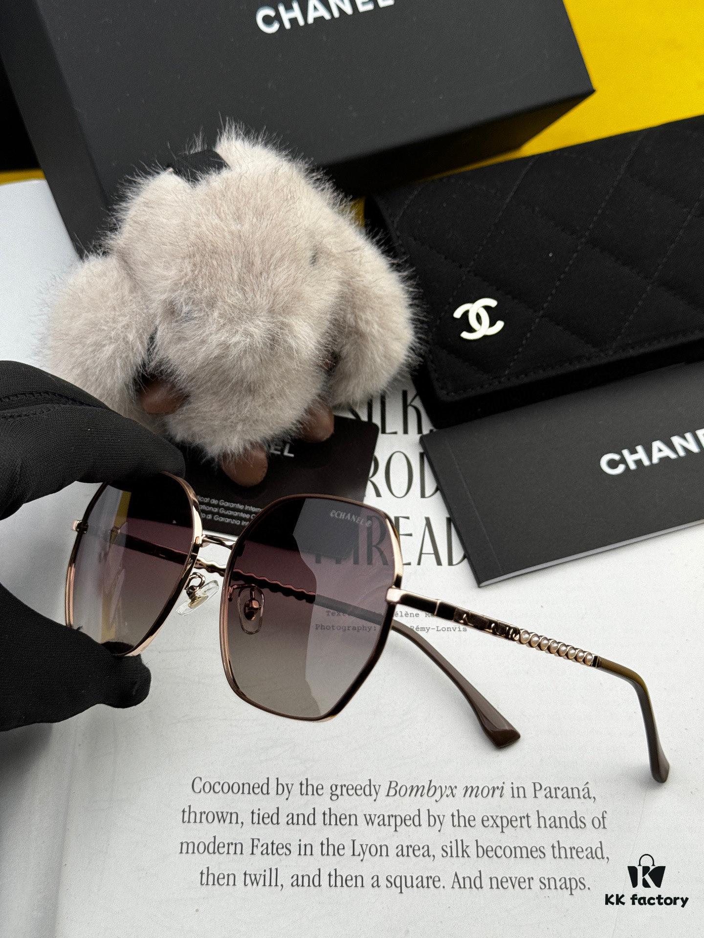 6931f8603a89a121ed549a94 New CHANEL Chanel Sunglasses with Square Frame and Classic Pearl Accents