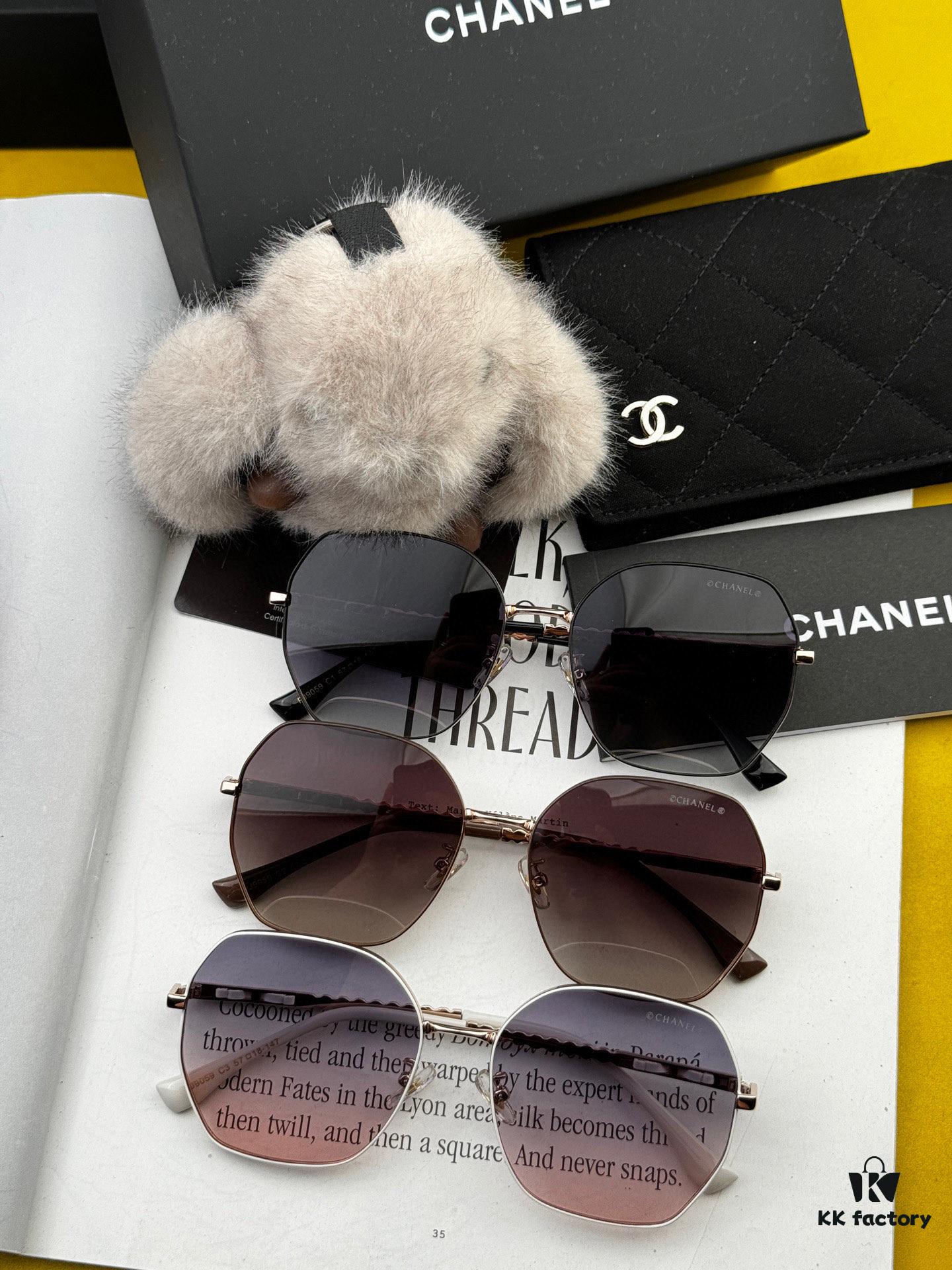 6931f8603a89a121ed549a95 New CHANEL Chanel Sunglasses with Square Frame and Classic Pearl Accents